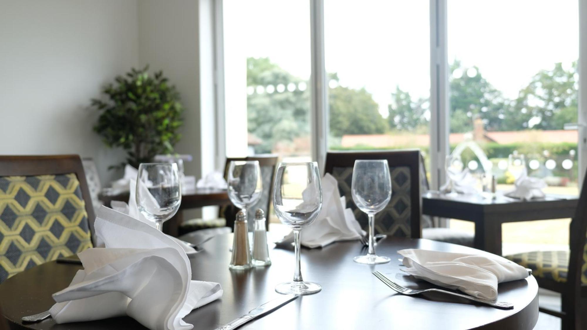 Best Western Priory Hotel Bury St. Edmunds Eksteriør bilde